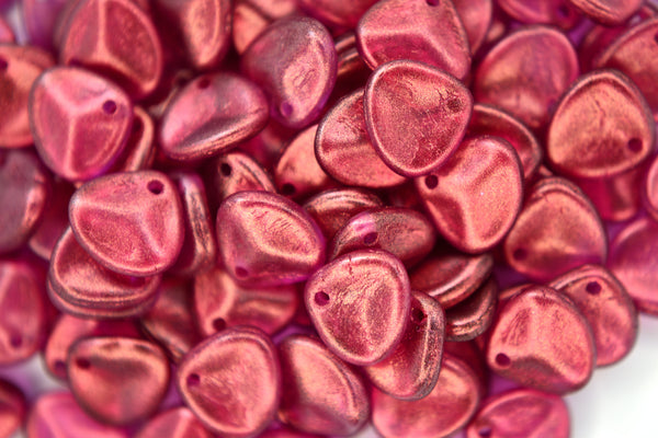 10g Rose Petal Czech Seed Beads 7x8mm Halo Madder Rose