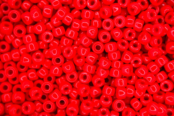 10g Matubo 6/0 Round Czech Seed Beads 4mm Opaque Red