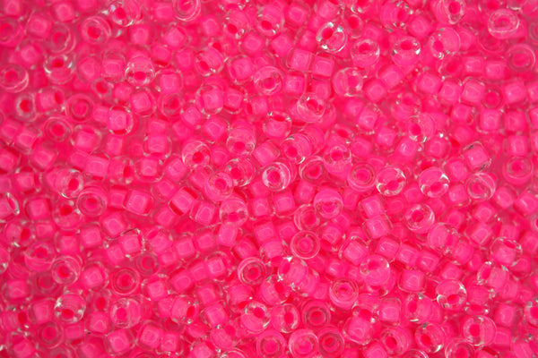 10g Matubo 8/0 Round Czech Seed Beads 3mm Neon Pink Lined