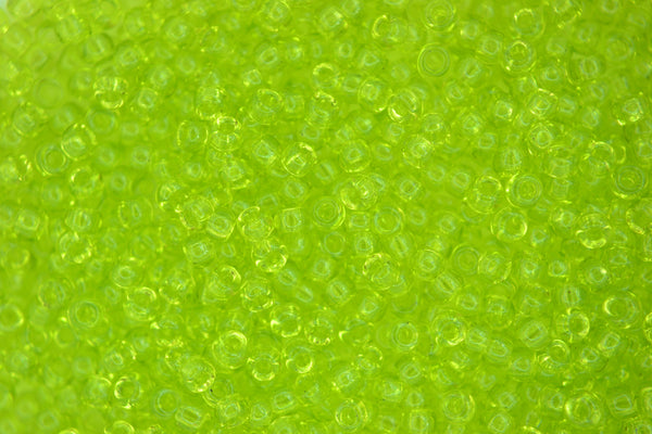 10g MIYUKI 8/0 Cuentas redondas de semillas japonesas 3 mm 9143 Chartreuse transparente