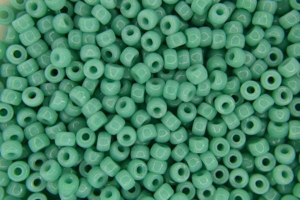 10g Matubo 6/0 Round Czech Seed Beads 4mm Green Turquoise