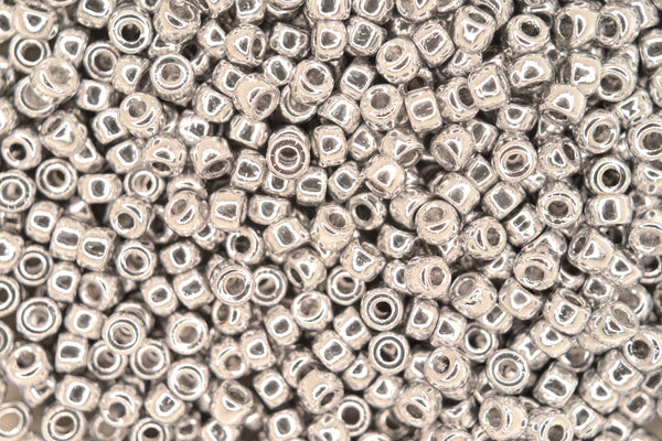 10g Matubo 6/0 Round Czech Seed Beads 4mm Silver