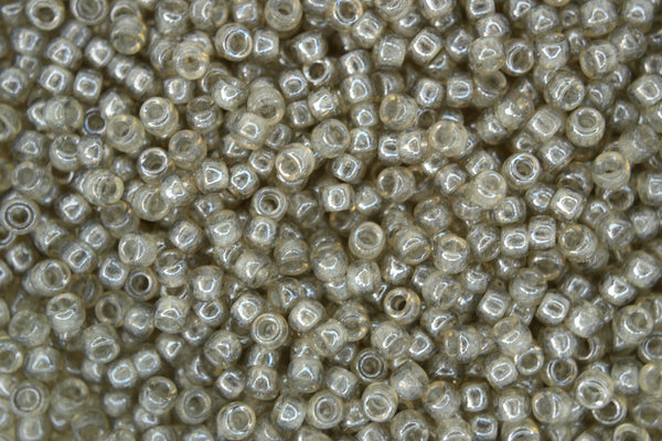 10g Matubo 8/0 Round Czech Seed Beads 3mm Black Diamond Luster