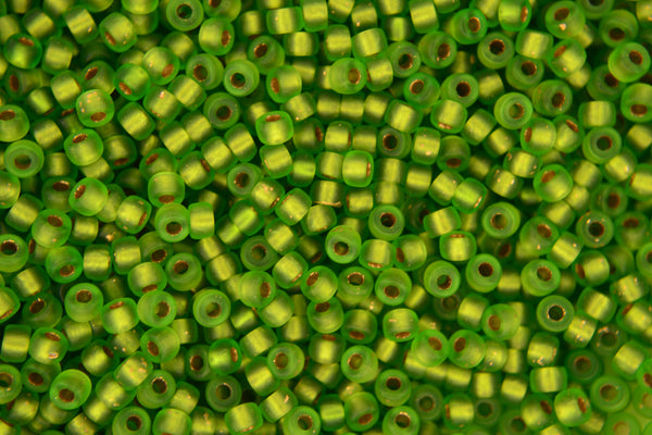 10g Matubo 8/0 Round Czech Seed Beads 3mm Ice Lined Chrysolite Bronze