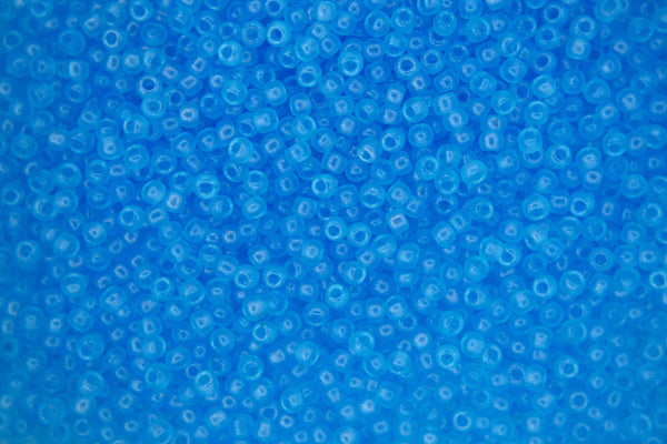 10g TOHO 11/0 Round Japanese Seed Beads 2mm Y619 HYBRID Sueded Gold Transparent Aquamarine