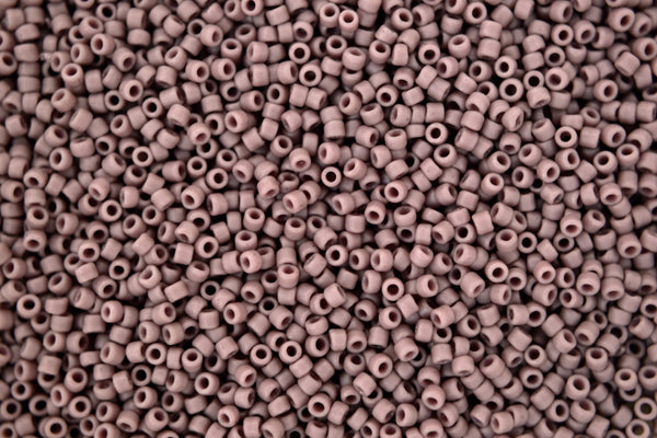 10g TOHO 15/0 Round Japanese Seed Beads 1.5mm 2608F Semi Glazed Lavender