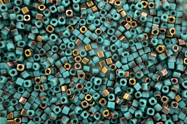 10g TOHO 1.5mm Cube Japanese Seed Beads Y857F HYBRID Apollo Frosted Turquoise