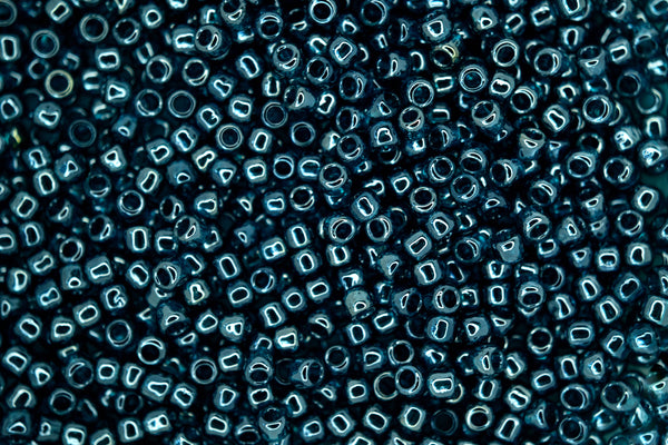 10g TOHO 8/0 Round Japanese Beads 3mm 108BD Transparent Teal Lusted