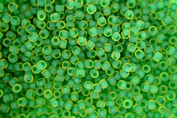 10g TOHO 8/0 Round Japanese Beads 3mm 242F Inside Color Frosted Jonquil/Emerald Lined