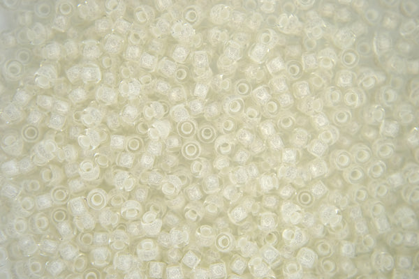 10g TOHO 8/0 Round Japanese Beads 3mm 2500 Reflection White