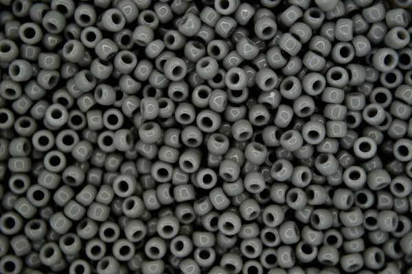 10g TOHO 8/0 Round Japanese Beads 3mm 53 Opaque Grey