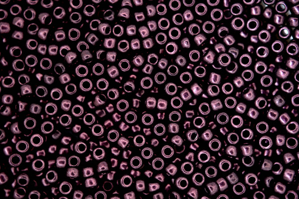 10g TOHO 8/0 Round Japanese Beads 3mm Y617 HYBRID Metallic Suede Pink