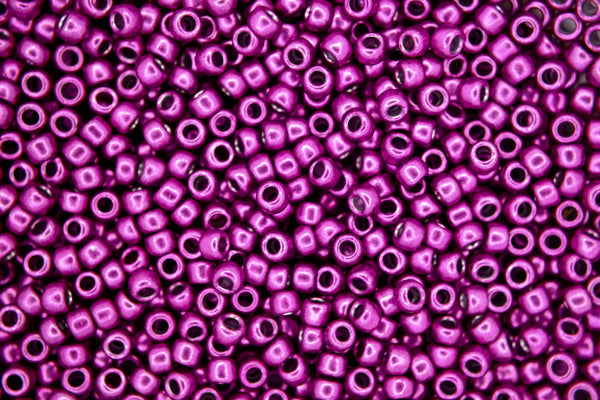 10g TOHO 8/0 Round Japanese Beads 3mm YPS0081 HYBRID ColorTrends Metallic Pink Yarrow