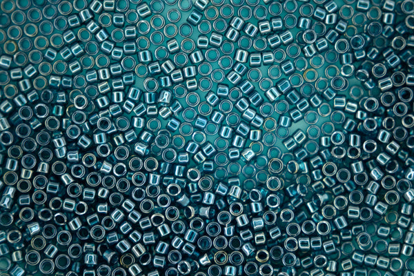 7g TOHO 11/0 Cylinder Treasure Japanese Seed Beads 1.8mm 108BD Transparent Teal Lusted